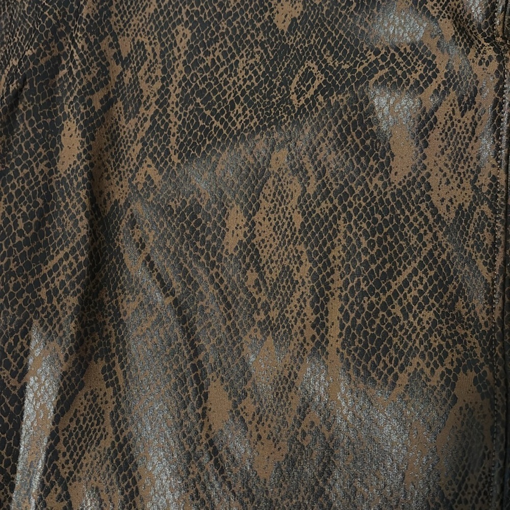 Spanx Snakeskin Pattern, Size Large - image 7